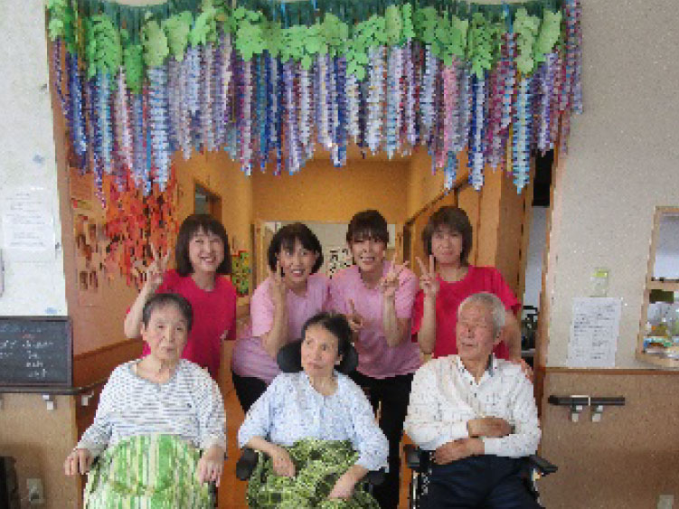 白いはと通信 藤の花の暖簾製作 2019年5月 写真4