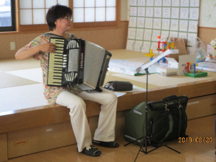 白いはと通信 ☆歌謡ショー☆ 2019年8月 写真6