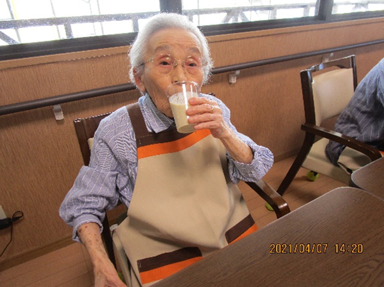 白いはと通信 ----- 2021年04月 写真2