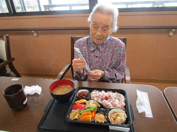 白いはと通信 ----- 2021年06月 写真1