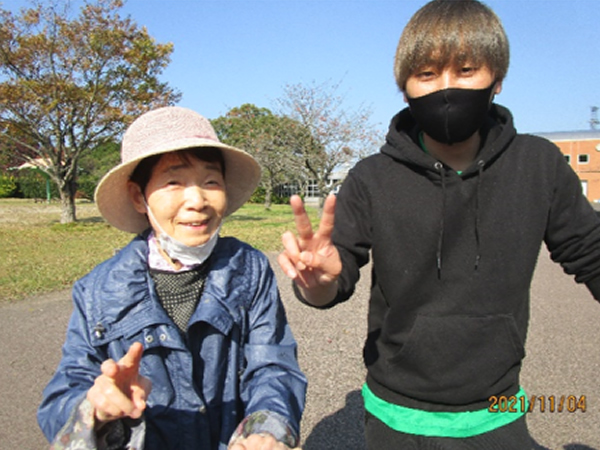白いはと通信 ----- 2021年11月 写真1