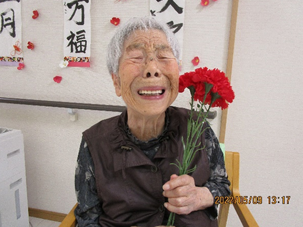 白いはと通信 ----- 2022年05月 写真1