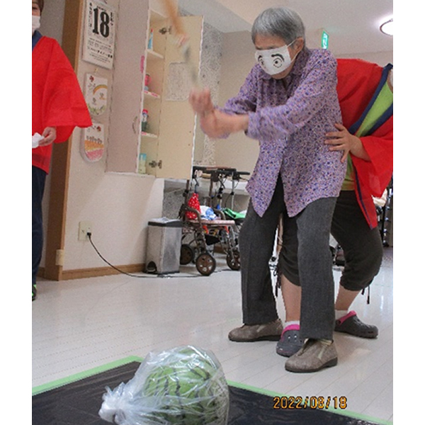 白いはと通信 ----- 2022年08月 写真1