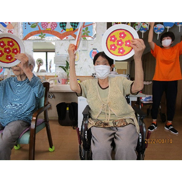 白いはと通信 ----- 2022年08月 写真3
